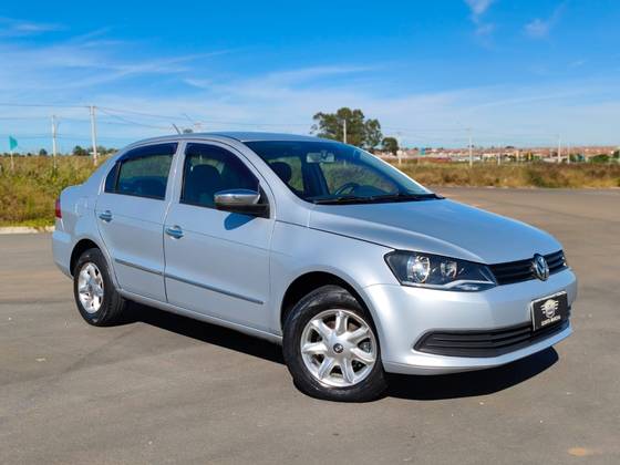 VOLKSWAGEN VOYAGE 1.6 MI TRENDLINE 8V FLEX 4P MANUAL
